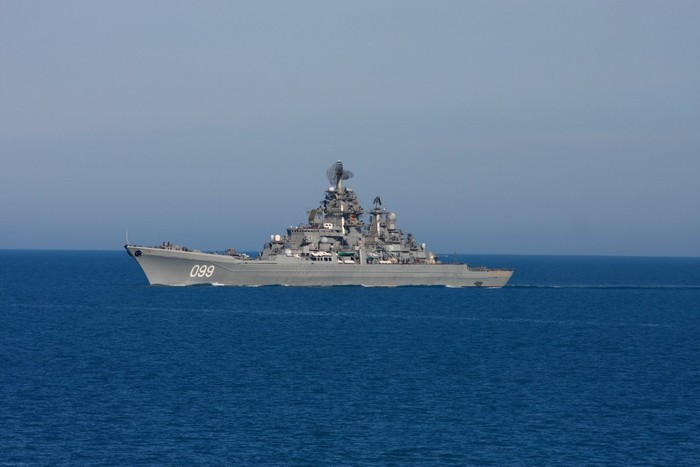 Tuần dương hạm hạng nặng mang tên lửa tấn công Petr Veliki số hiệu 099
